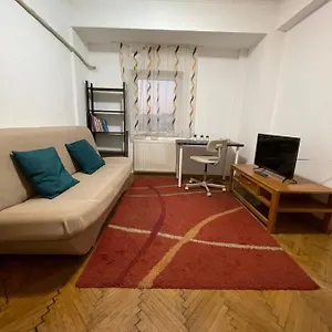 https://romana-square-ultracentral.bucharesthotelsnow.com