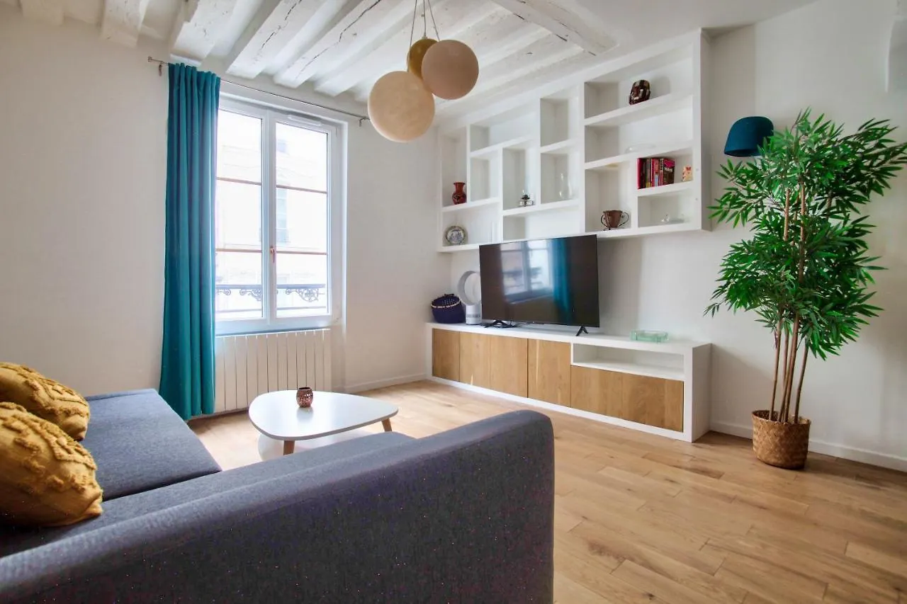 شقة 1 Bedroom Louvre Saint Honore Free Netflix باريس