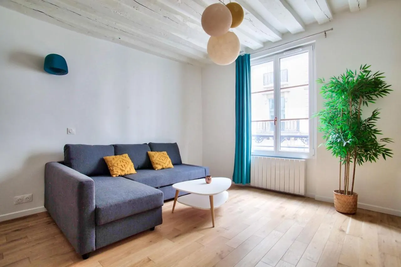Luxurious 1 Bedroom Louvre Saint Honoré Free Netflix Parigi